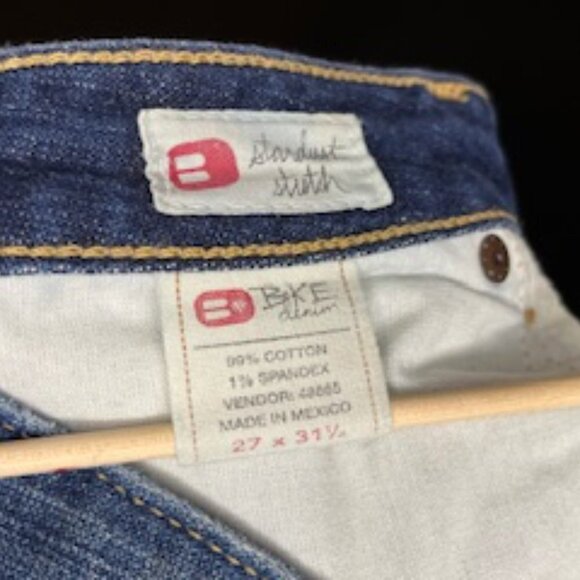 Women's BKE Demin, vintage Stardust Stretch flare jeans. Size 27 x 31 1/2 - Picture 10 of 13